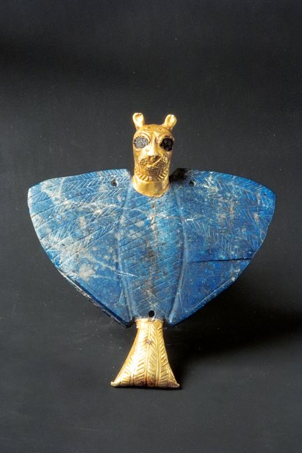 Sumerian pendant, eagle with lion's head (사진출처 : 유네스코 홈페이지)