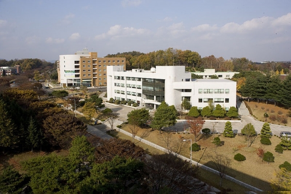 사진=한국교원대학교의 대학원 건물